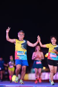 BIB: 
                            <button type="button" onclick="openModal(23707133)" class="btn btn-primary btn-sm float-right btn-popup" data-toggle="modal" data-target=".modal-high-quality">
                        <i class="fas fa-shopping-cart"></i> Add to Cart
                    </button>
                                            <button type="button" onclick="isThisMe(23707133, true)" class="btn btn-success btn-sm float-right btn-popup btn-isme hidden" data-toggle="tooltip" data-placement="bottom" title="นี่คือรูปของคุณใช่ไหม คลิกที่นี่เพื่อเอาเข้าอัลบั้ม">
                        <i class="fas fa-plus"></i> Add to album
                    </button>
                    <button type="button" onclick="isThisMe(23707133, false)" class="btn btn-warning btn-sm float-right btn-popup btn-isnotme hidden">
                        <i class="fas fa-ban"></i> Remove from album
                    </button>